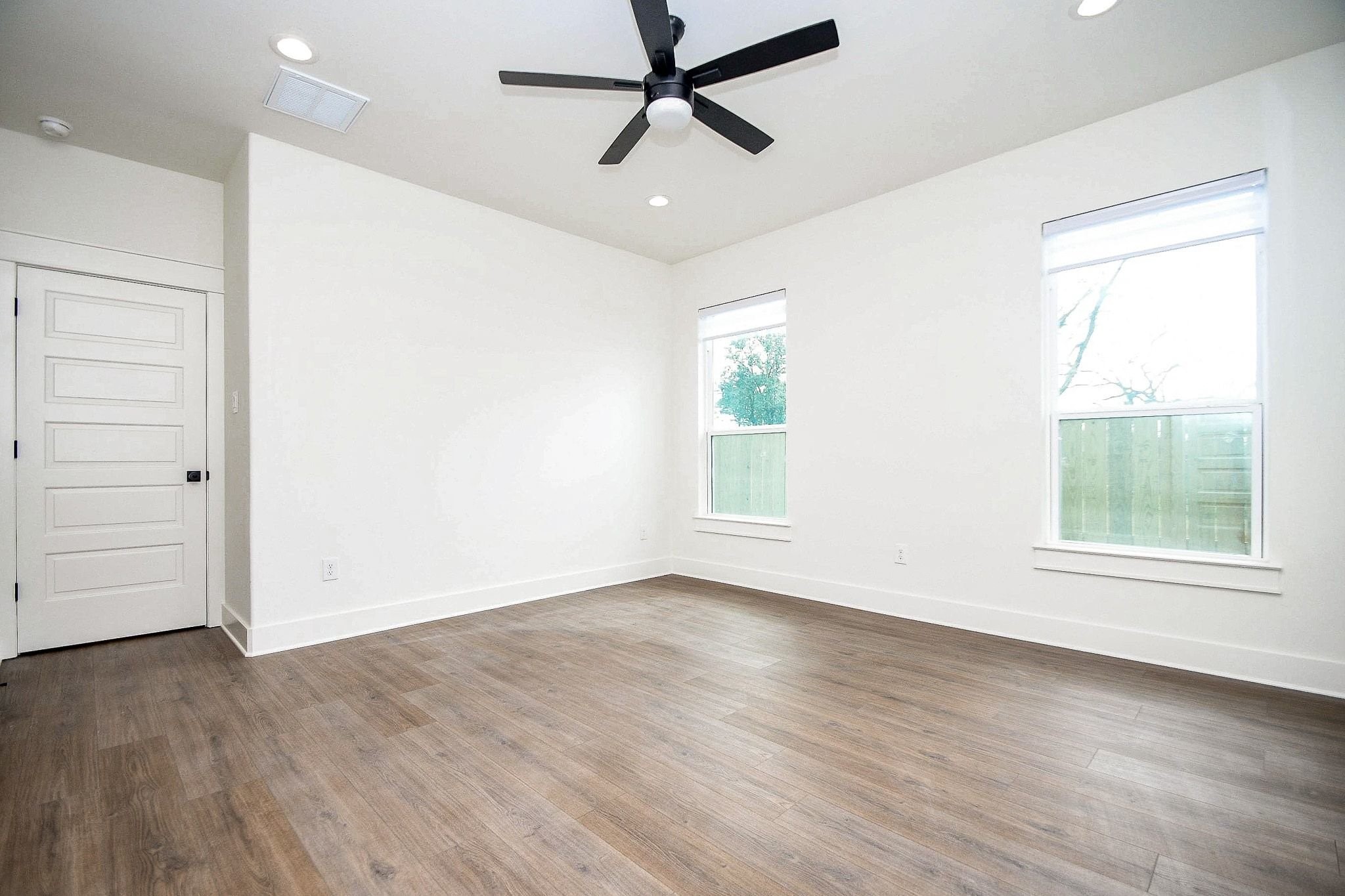 4101 Victoria, Unit A Dickinson, TX 77539 - Photo 23 of 29