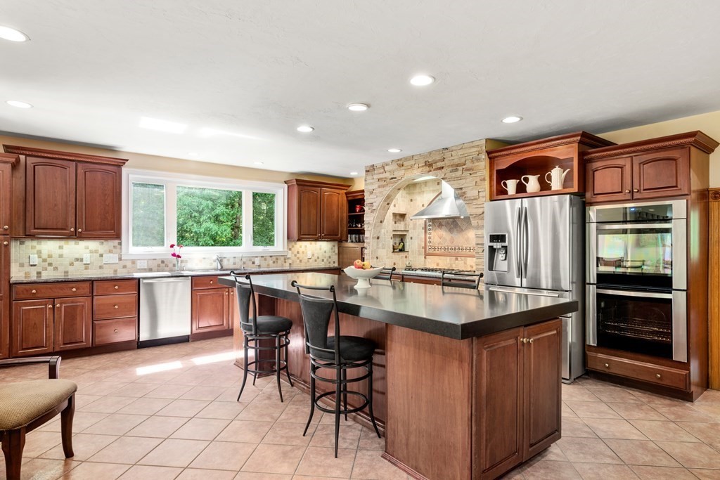 789 Boston Post Road Sudbury, MA 01776 - Photo 14 of 36 Gallery Image 14