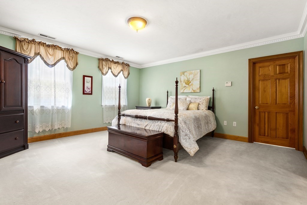 789 Boston Post Road Sudbury, MA 01776 - Photo 23 of 36 Gallery Image 23