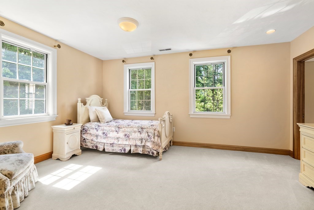 789 Boston Post Road Sudbury, MA 01776 - Photo 26 of 36 Gallery Image 26