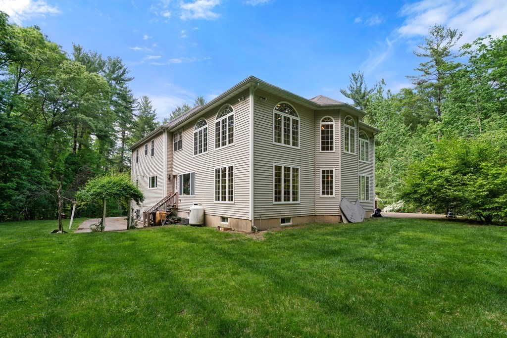 789 Boston Post Road Sudbury, MA 01776 - Photo 34 of 36 Gallery Image 34