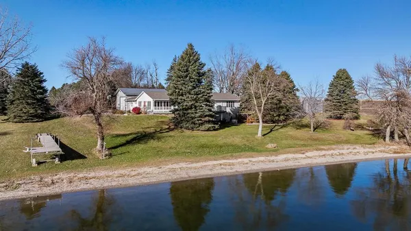 $650,000 | 2424 County Road 101, Hendricks, MN 56136