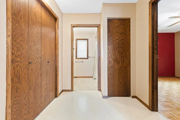 $650,000 | 2424 County Road 101, Hendricks, MN 56136