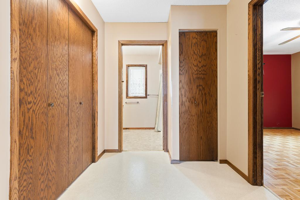 2424 County Road 101 Hendricks, MN 56136 - Photo 31 of 57