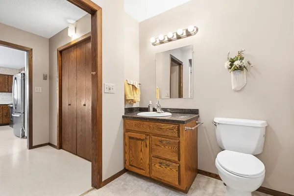 $650,000 | 2424 County Road 101, Hendricks, MN 56136