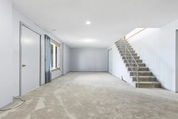 $650,000 | 2424 County Road 101, Hendricks, MN 56136