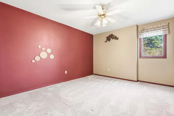 $650,000 | 2424 County Road 101, Hendricks, MN 56136