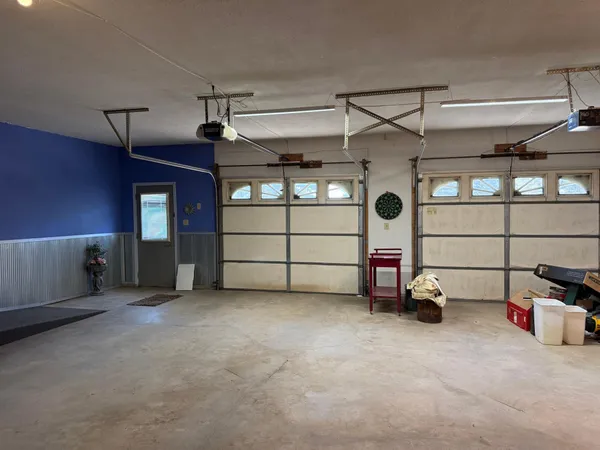 $650,000 | 2424 County Road 101, Hendricks, MN 56136