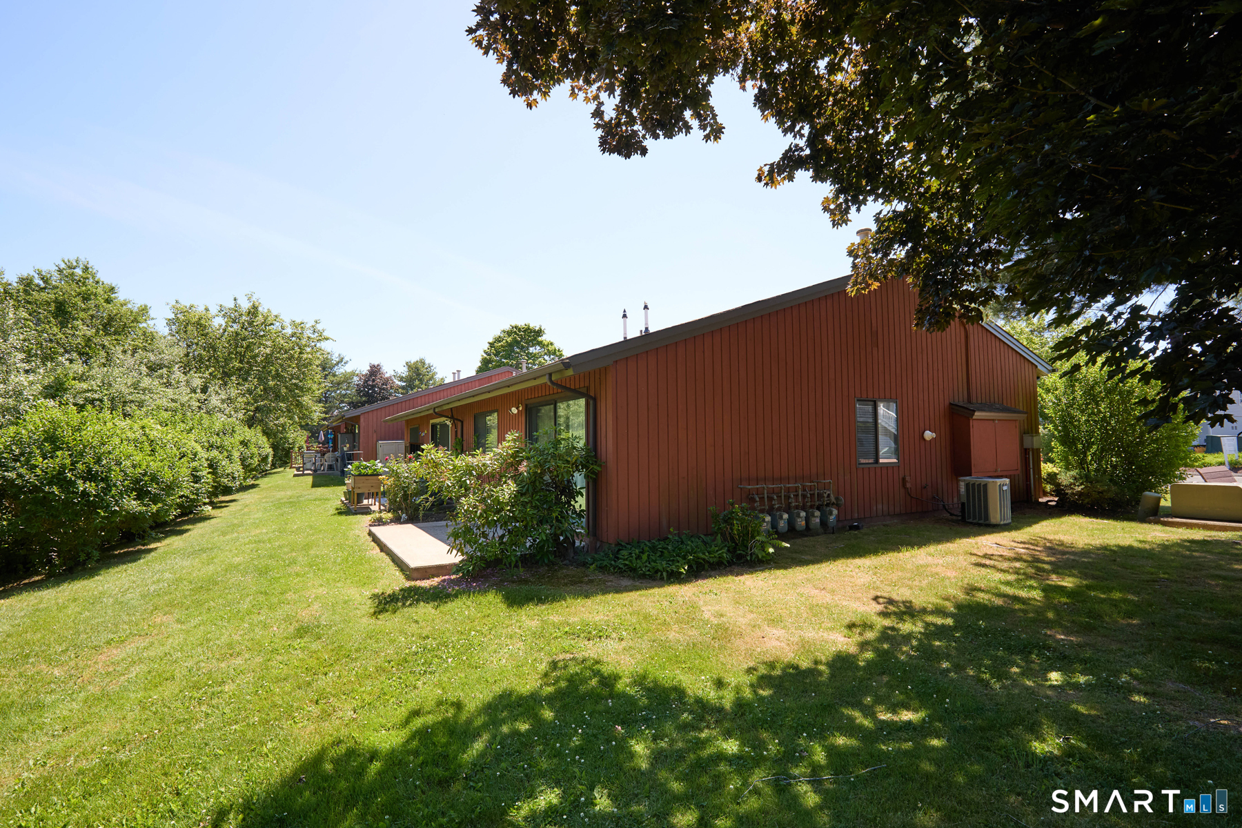 442 Asbury Ridge, Unit 442 Shelton, CT 06484 - Photo 6 of 40