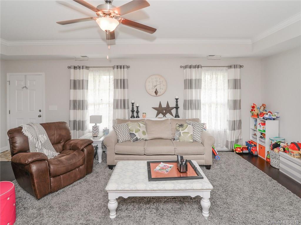 430 West Old Limestone Road Clover, SC 29710 - Photo 5 of 24 Gallery Image 5