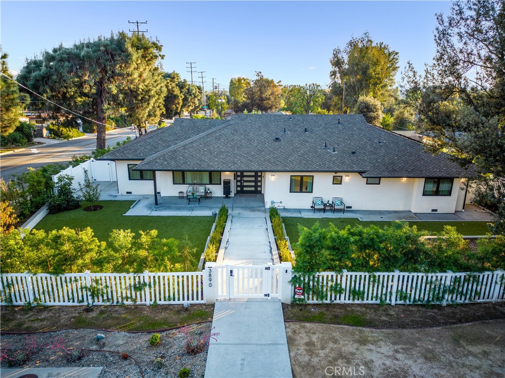 3890 Shadow Grove Road Pasadena, CA 91107 - Photo 57 of 63 a view of house with garden and deck