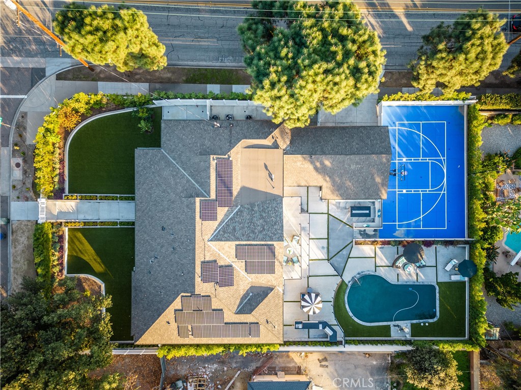3890 Shadow Grove Road Pasadena, CA 91107 - Photo 58 of 63 an aerial view of a house with garden space and street view