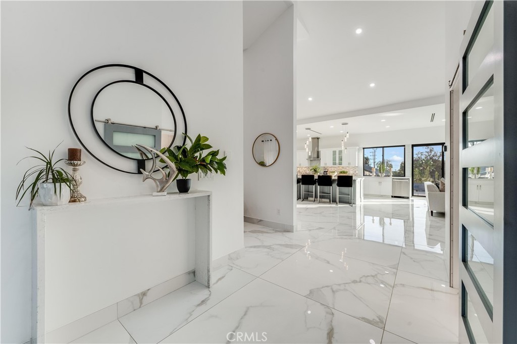 3890 Shadow Grove Road Pasadena, CA 91107 - Photo 6 of 63