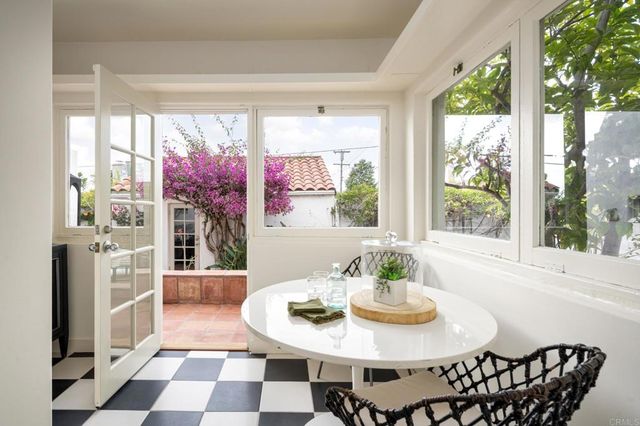 $3,620,000 | 654 Bonair Place, La Jolla, CA 92037