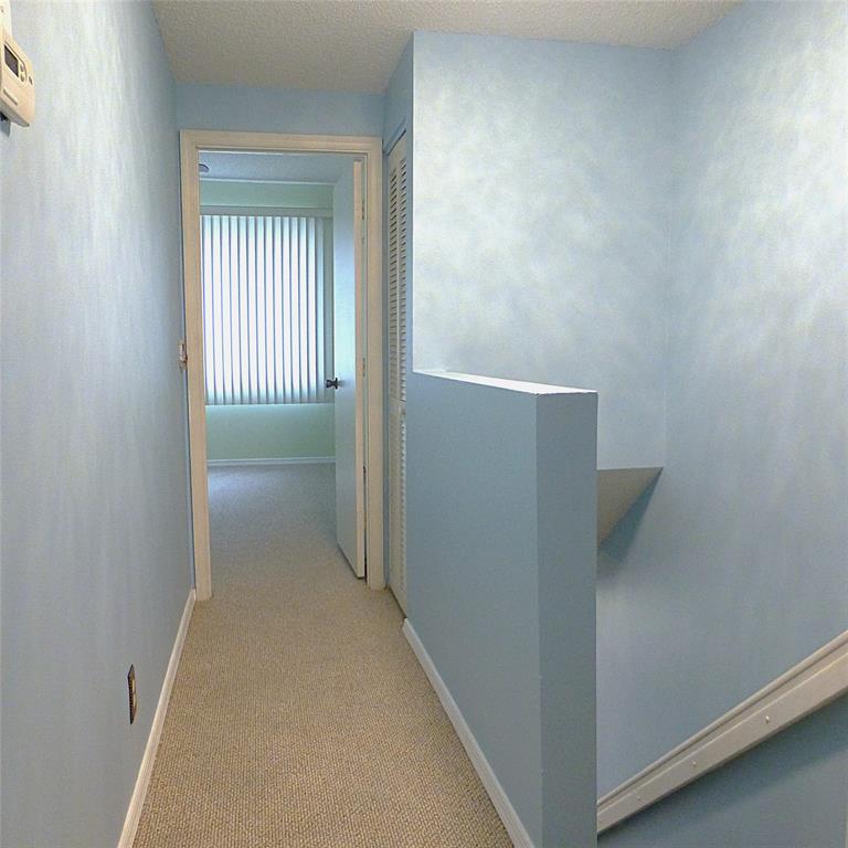 Weston Weston, FL 33326 - Photo 6 of 13 a view of a hallway