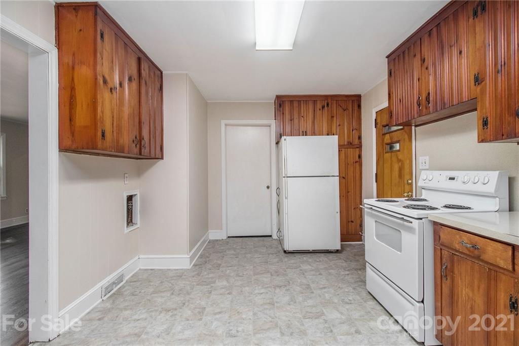 4340 Castleton Road Charlotte, NC 28211 - Photo 5 of 17 Gallery Image 5