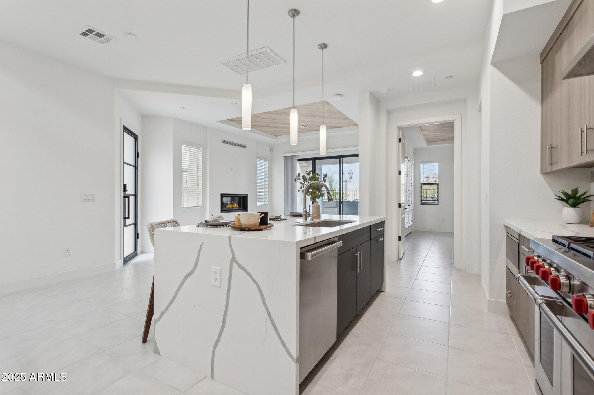 1 Easy Street, Unit 5 Carefree, AZ 85377 - Photo 7 of 49 Plan 3 - Kitchen