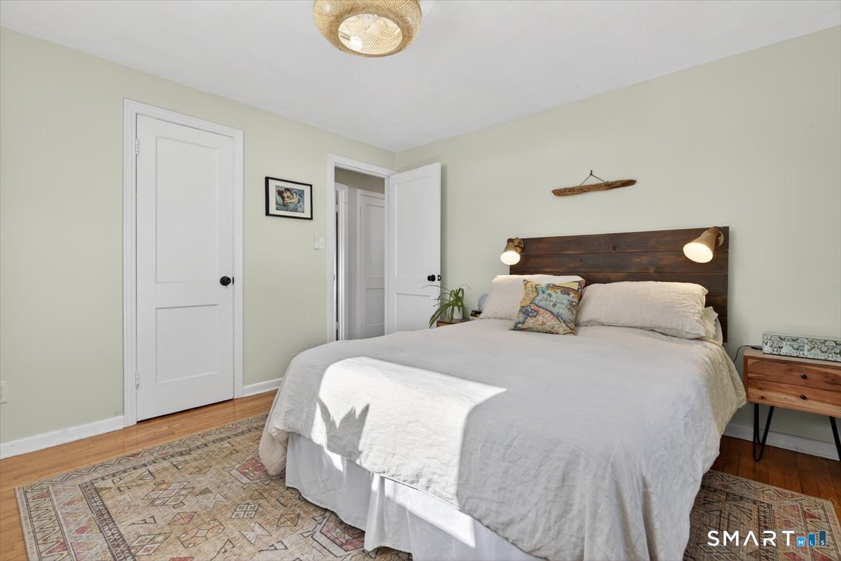 12 Pond Road Hamden, CT 06514 - Photo 23 of 35