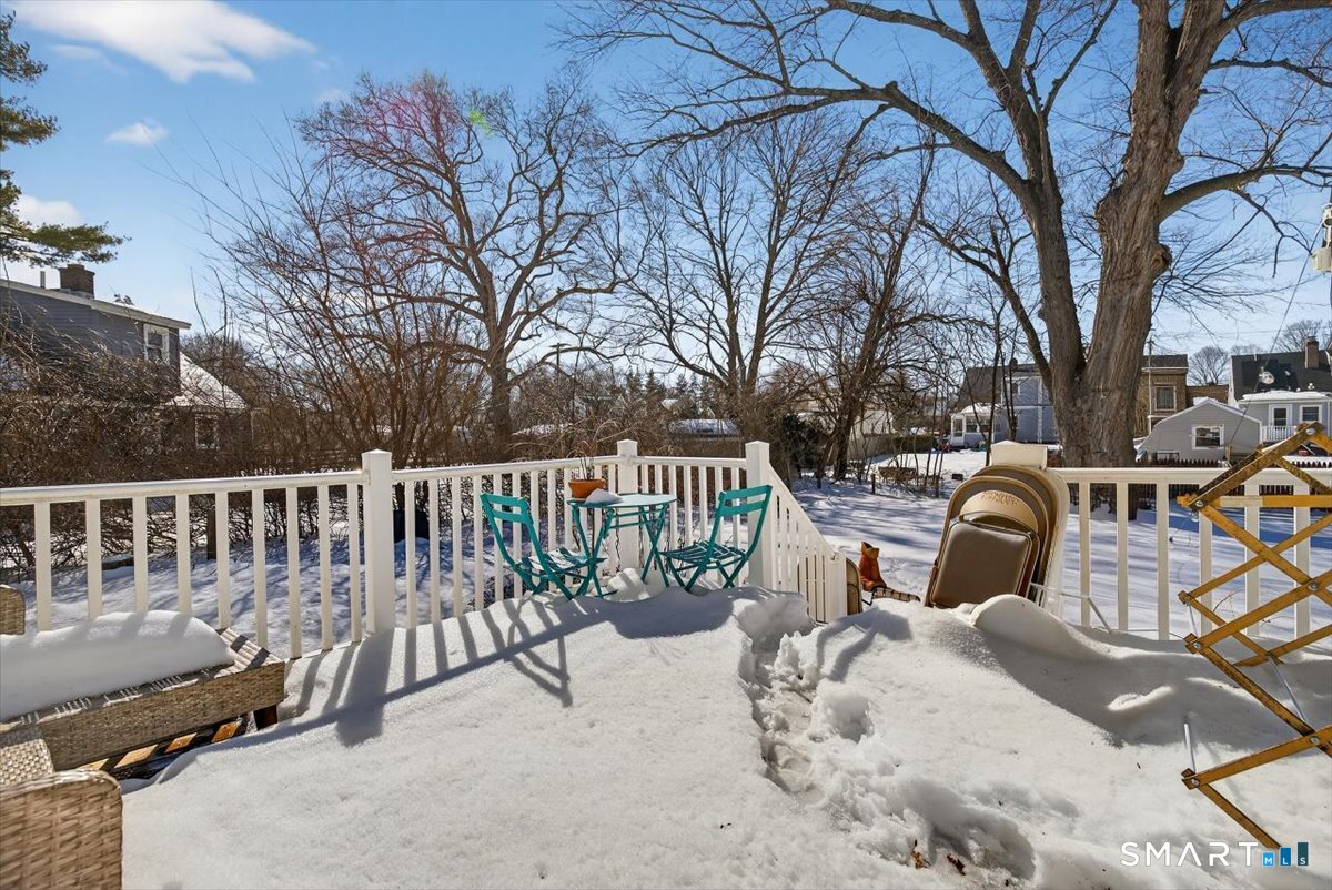 12 Pond Road Hamden, CT 06514 - Photo 8 of 35