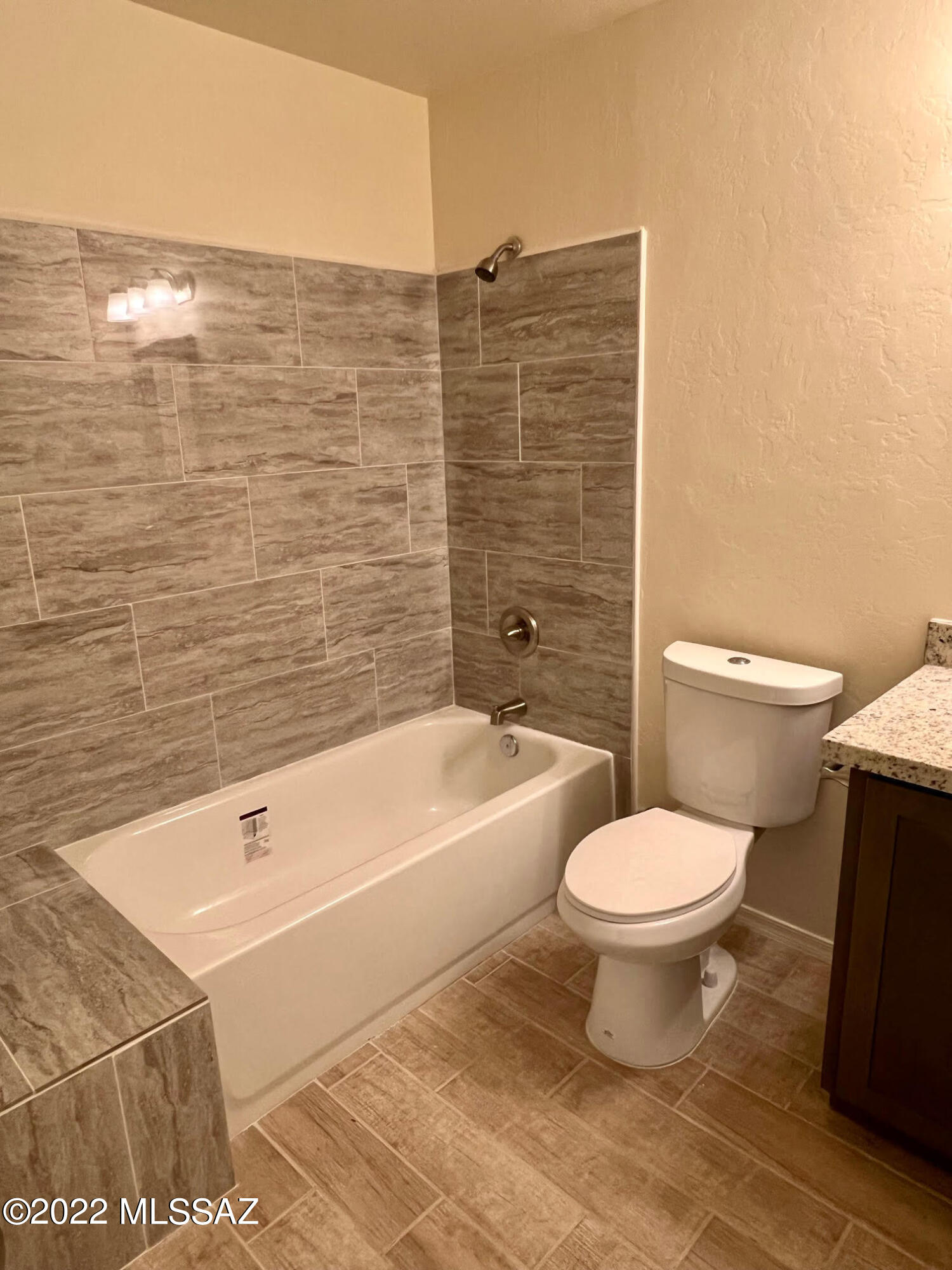 1618 Duelo Court Rio Rico, AZ 85648 - Photo 14 of 16