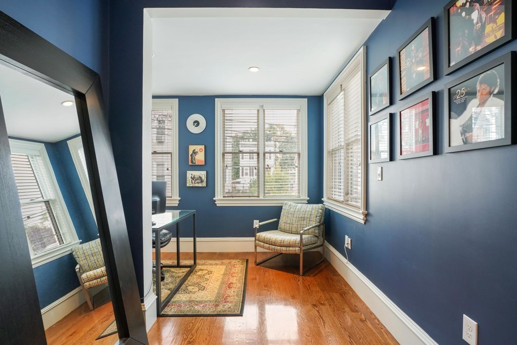15 Howell Street, Unit 1 Boston, MA 02125 - Photo 16 of 33 Gallery Image 16