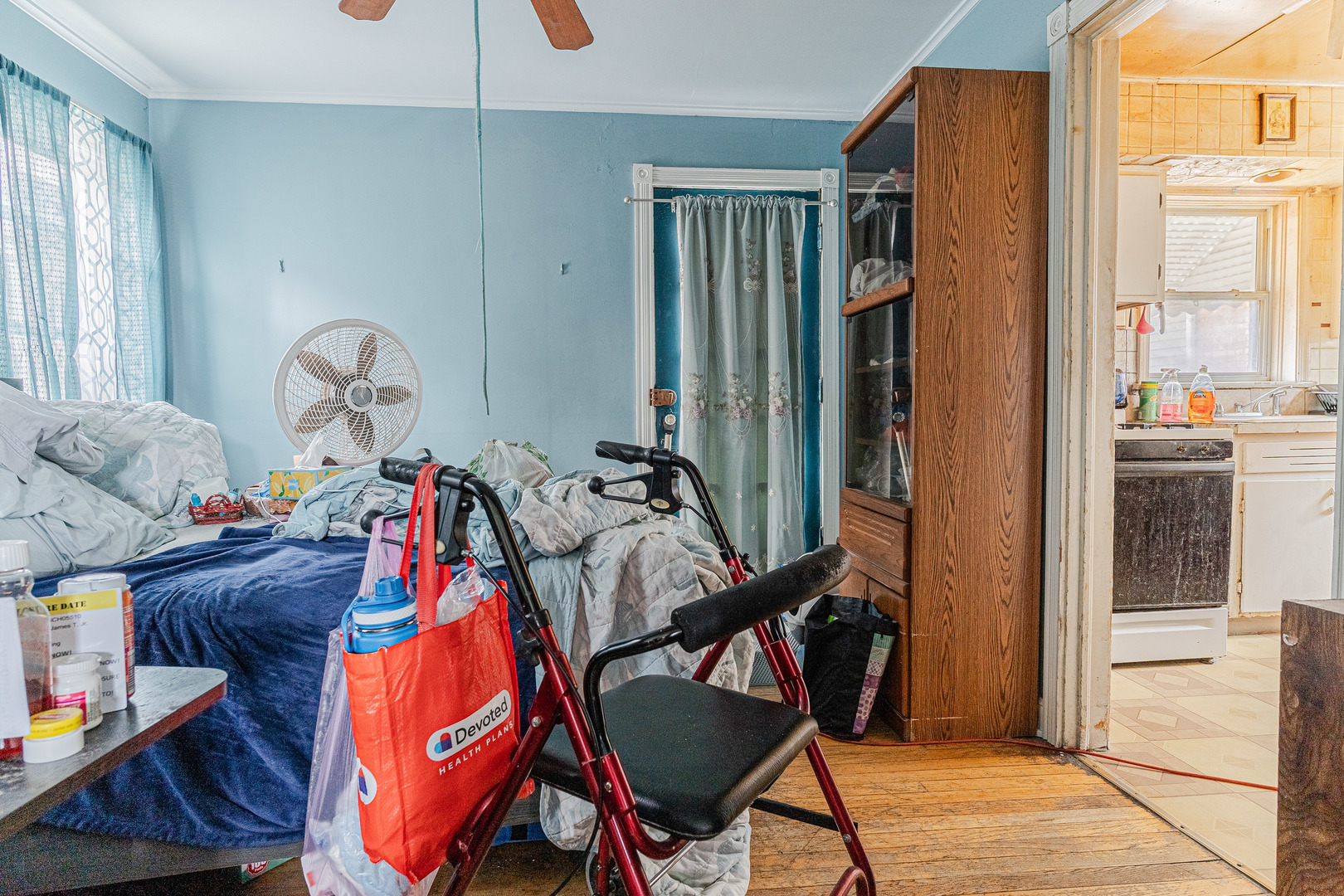 8026 South Fairfield Avenue Chicago, IL 60652 - Photo 11 of 18 a view of a room with gym equipment