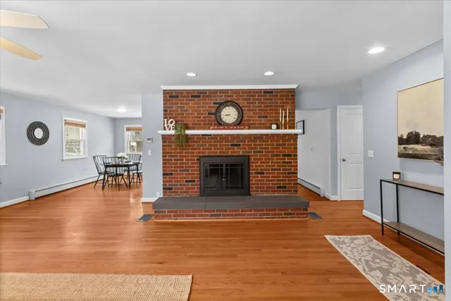 $399,000 | 9 Seymour Road, East Granby, CT 06026