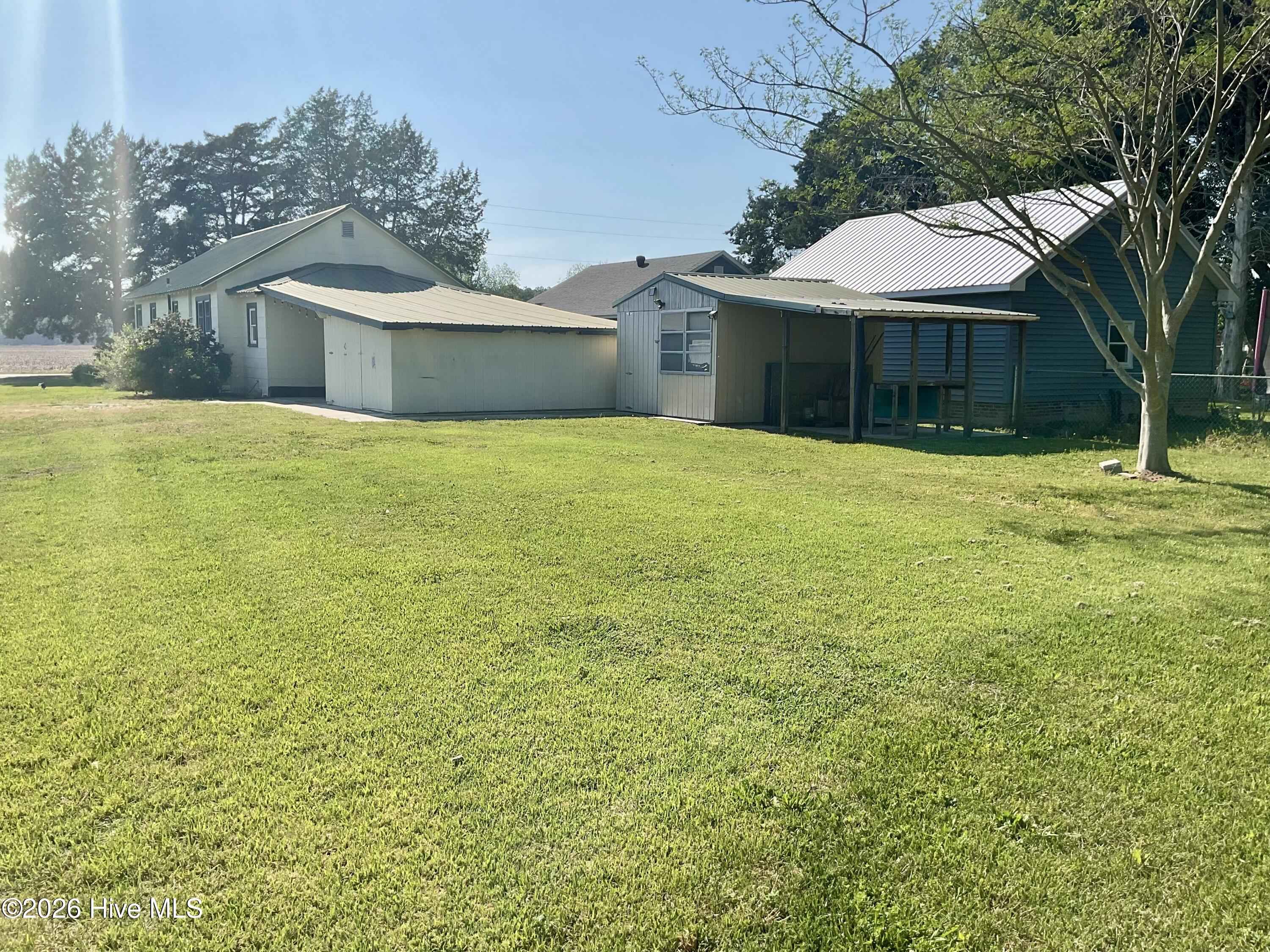 258 Main Street Pinetown, NC 27865 - Photo 24 of 39 Excellent Workshoop Space