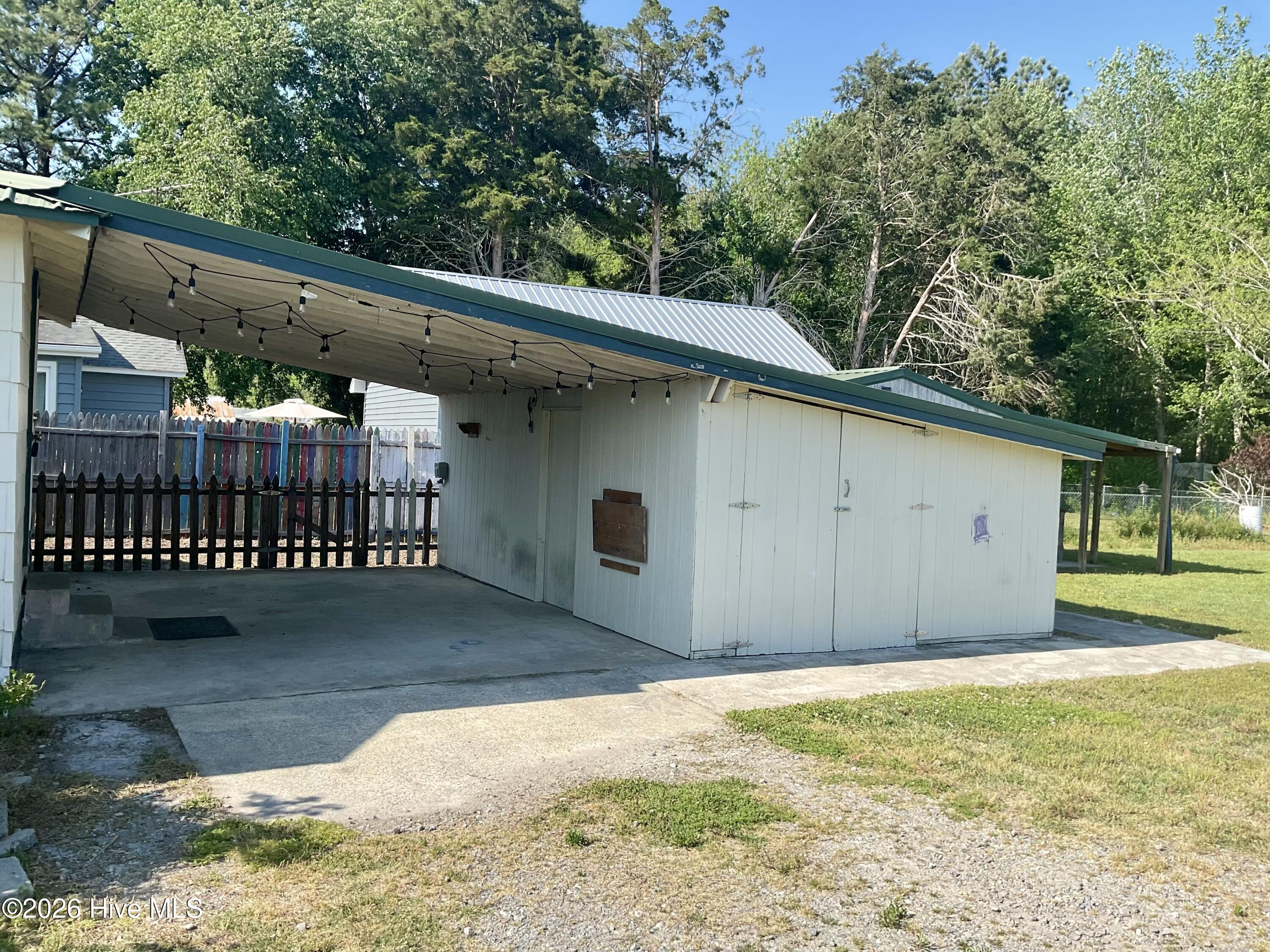 258 Main Street Pinetown, NC 27865 - Photo 26 of 39 ATTACHED CARPORT AND BARN
