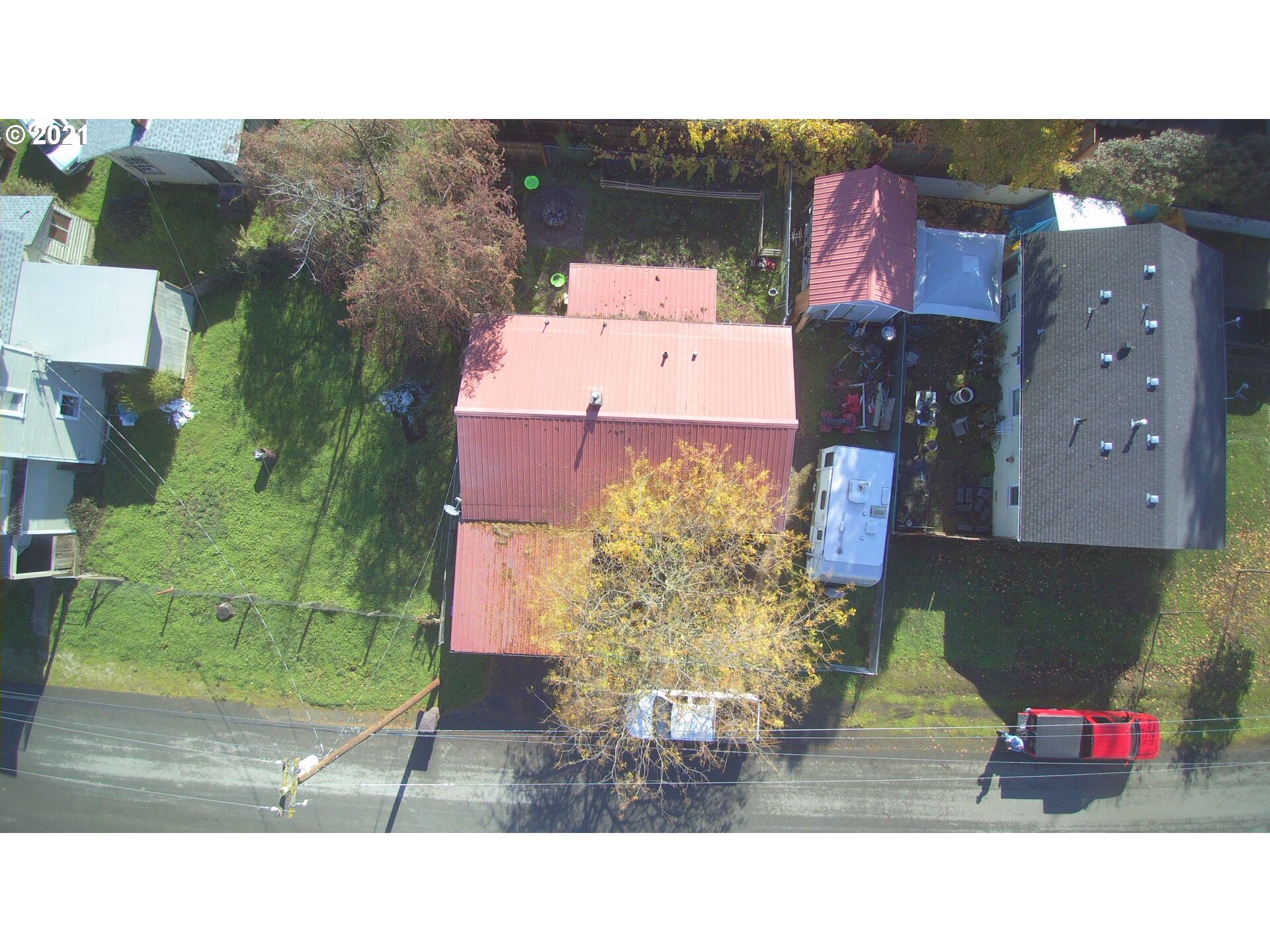323 4th Avenue Riddle, OR 97469 - Photo 3 of 22 an aerial view of a house