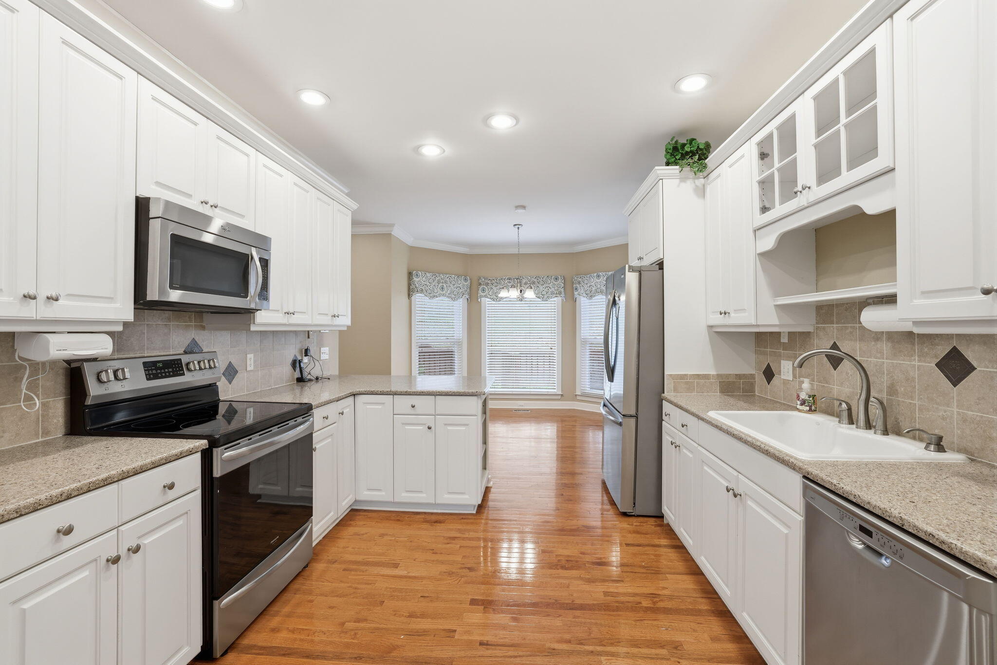 9157 Standifer Gap Road Chattanooga, TN 37421 - Photo 6 of 32 16-web-or-mls-9157-standifer-gap-rd