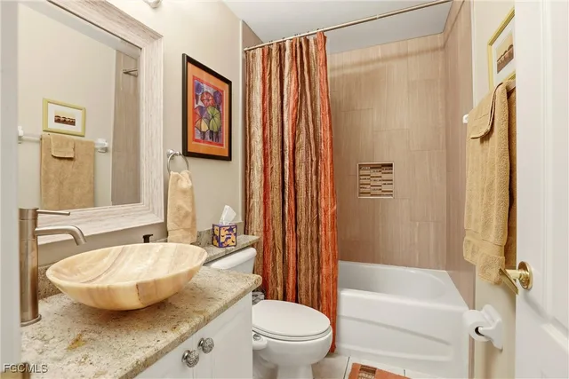 $715,000 | 21543 Brixham Run Loop, Estero, FL 33928