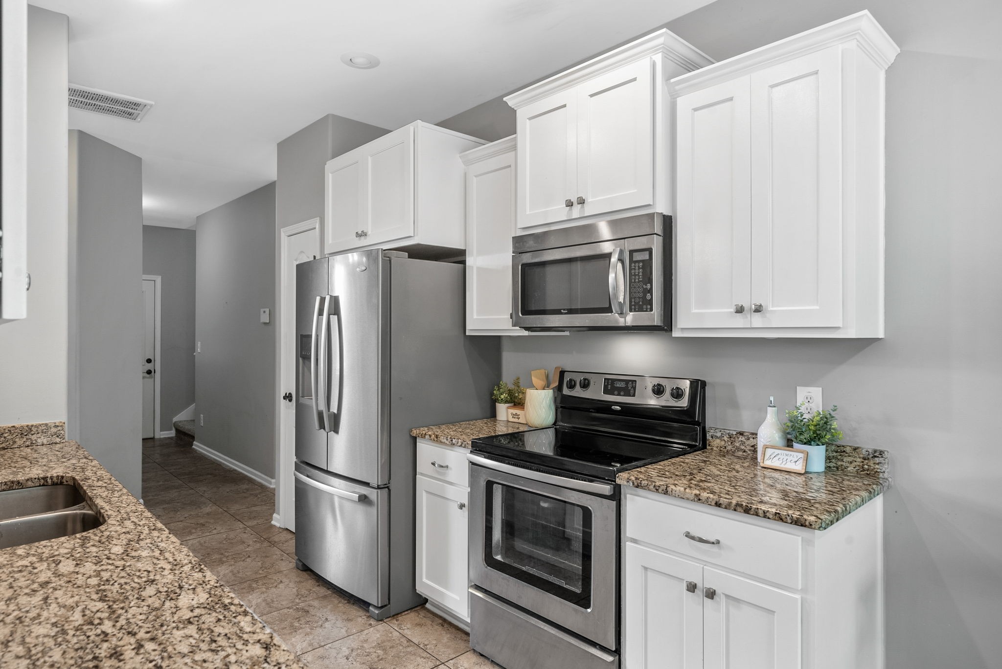 1398 Raven Road Clarksville, TN 37042 - Photo 14 of 32 Gallery Image 14