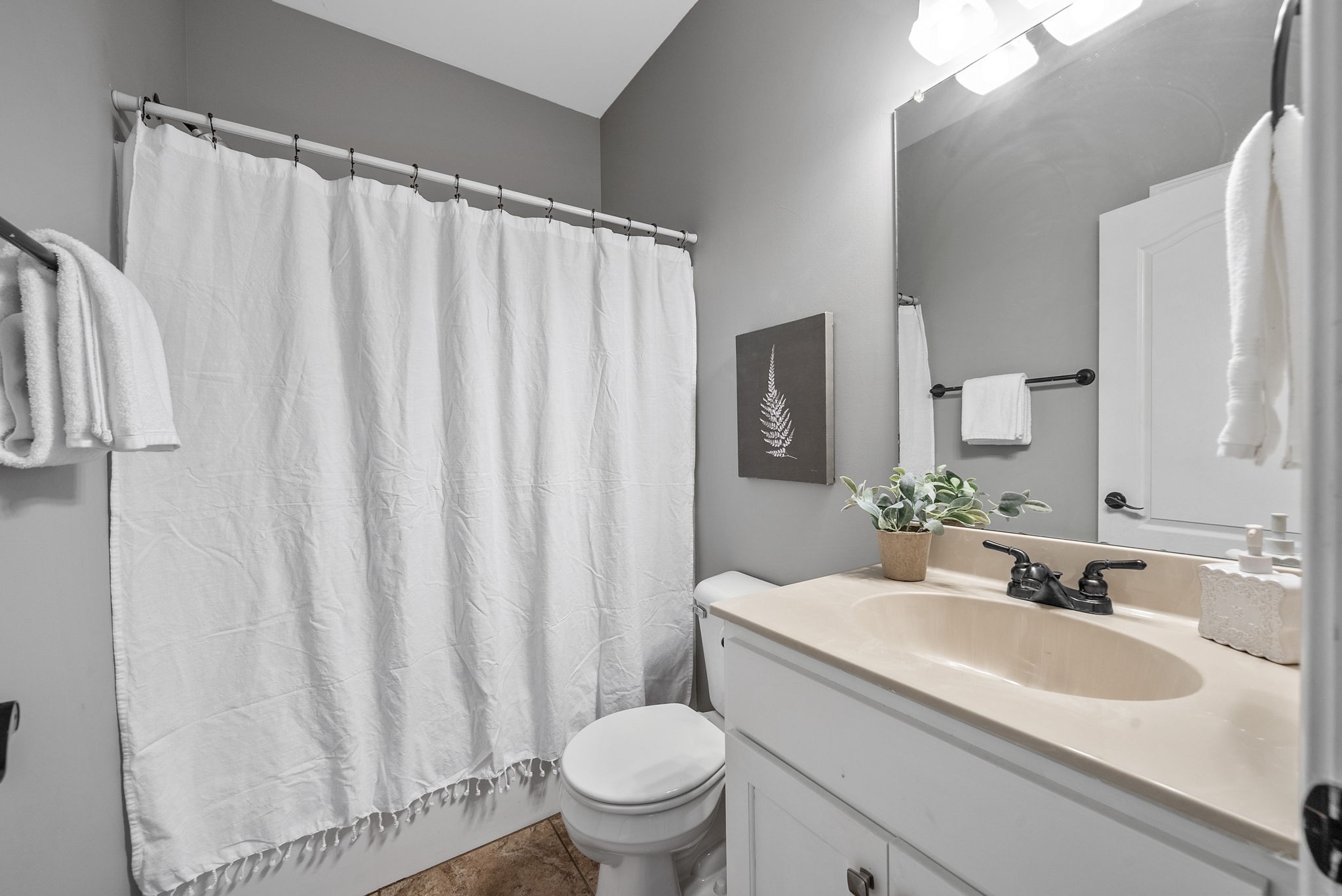 1398 Raven Road Clarksville, TN 37042 - Photo 26 of 32 Gallery Image 26