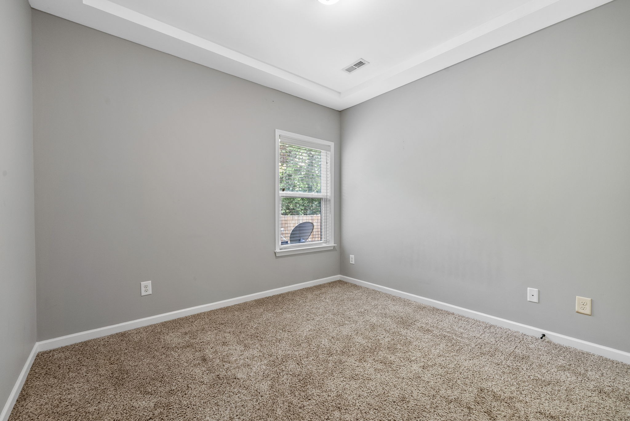 1398 Raven Road Clarksville, TN 37042 - Photo 27 of 32 Gallery Image 27
