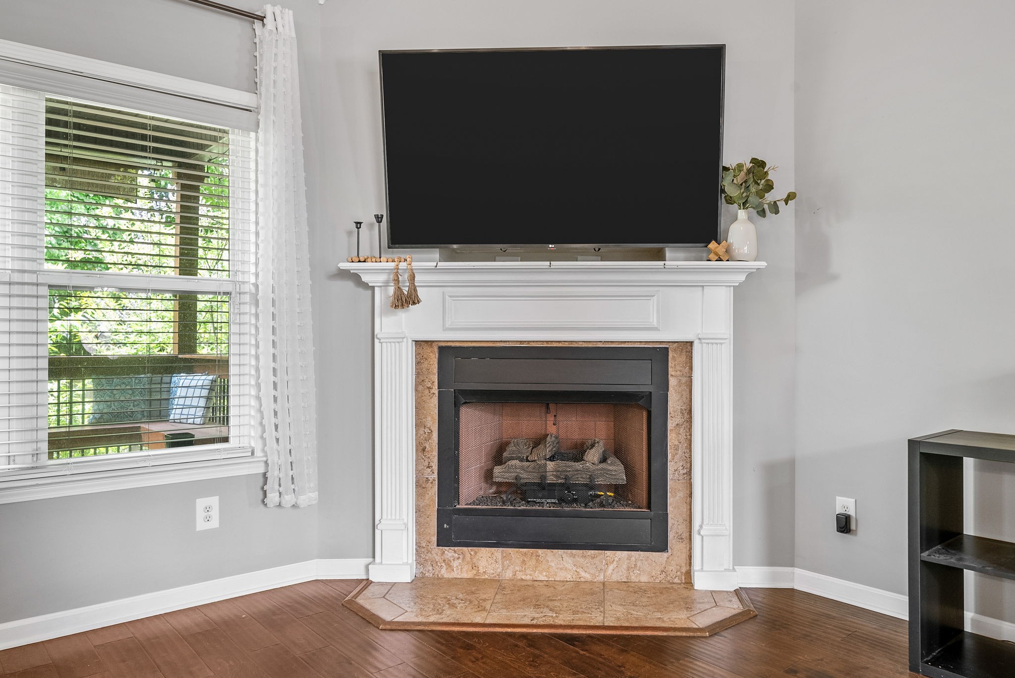 1398 Raven Road Clarksville, TN 37042 - Photo 9 of 32 Gallery Image 9