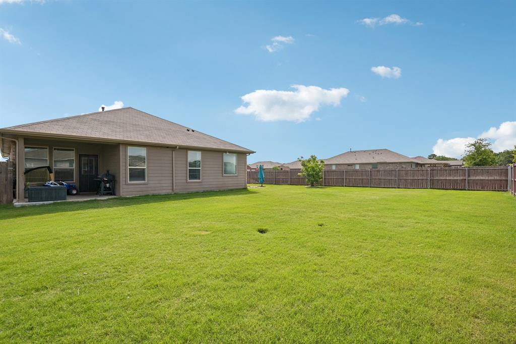 439 Helm Lane Azle, TX 76020 - Photo 38 of 40