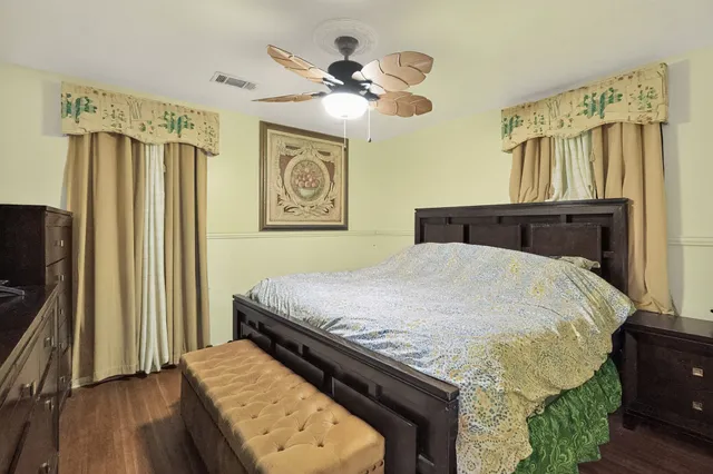 $160,000 | 119 Southbrook Circle, Houston, TX 77060