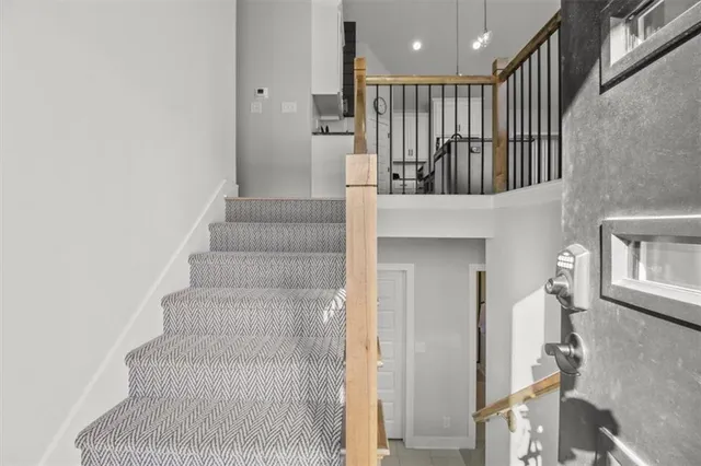 $439,900 | 904 Northwest Lindenwood Drive, Grain Valley, MO 64029