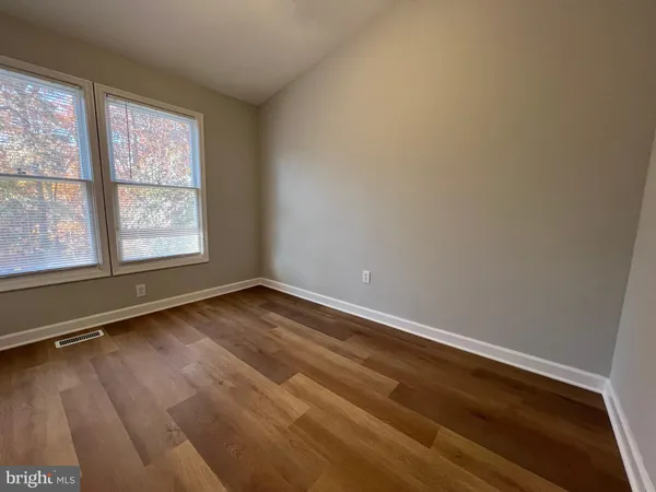 $2,995 | 4131 Bancroft Lane, Woodbridge, VA 22192