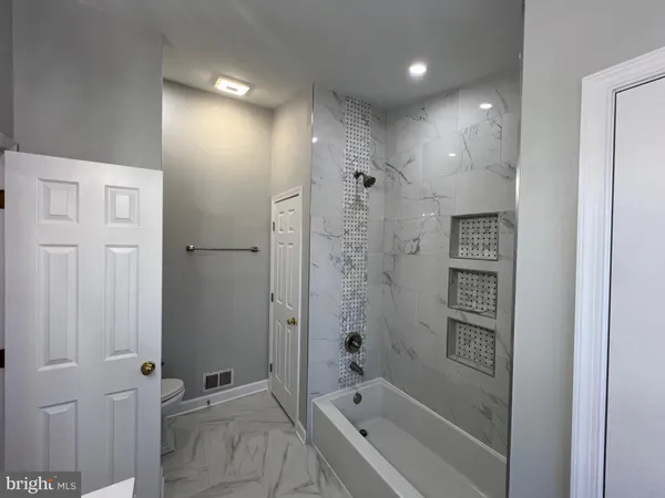 $2,995 | 4131 Bancroft Lane, Woodbridge, VA 22192