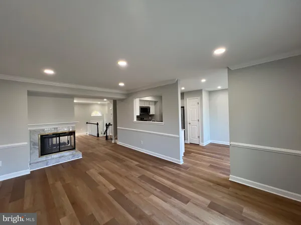 $2,995 | 4131 Bancroft Lane, Woodbridge, VA 22192