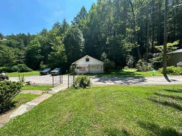$170,000 | 70 Indian Run Road, Weatherly, PA 18255