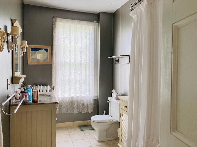 10 East Main Street Ellsworth, ME 04605 - Photo 33 of 45 Full bath, second floor.