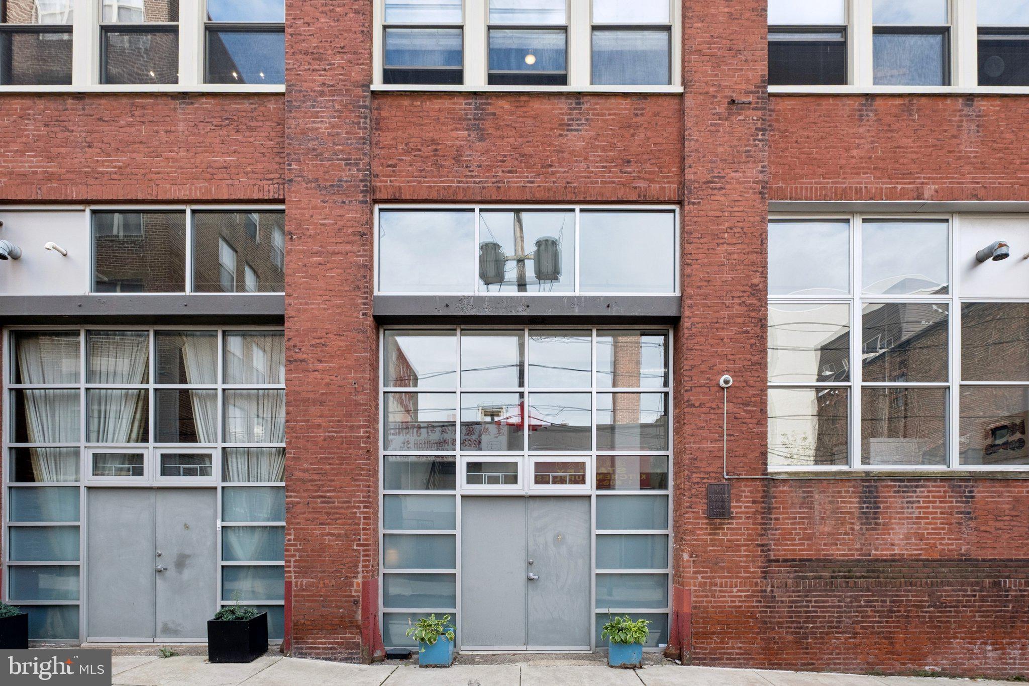 1234 Hamilton Street, Unit 102 Philadelphia, PA 19123 - Photo 23 of 25 a building view