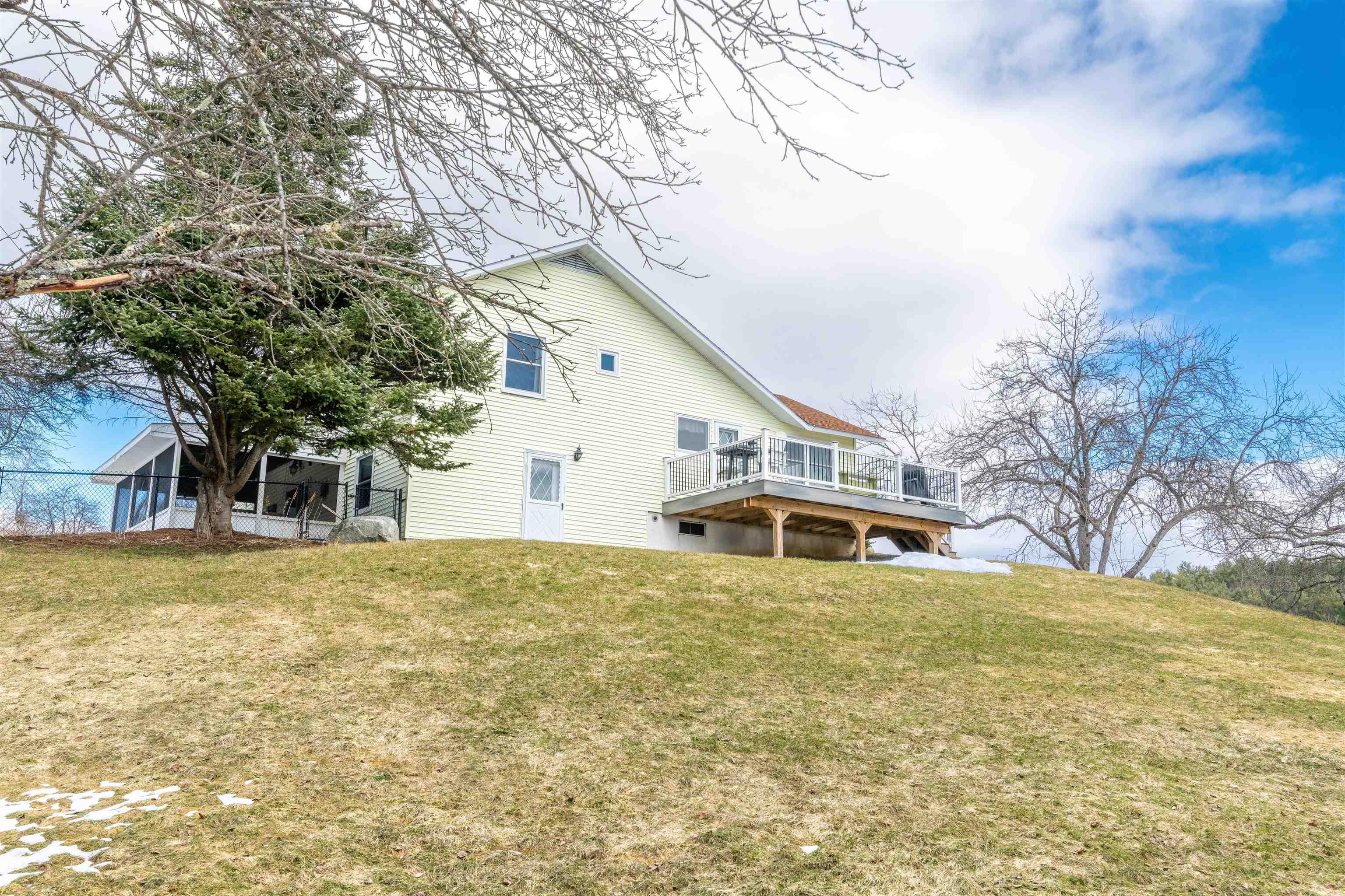 1114 South Bayley Hazen Road Ryegate, VT 05042 - Photo 13 of 40 Gallery Image 13