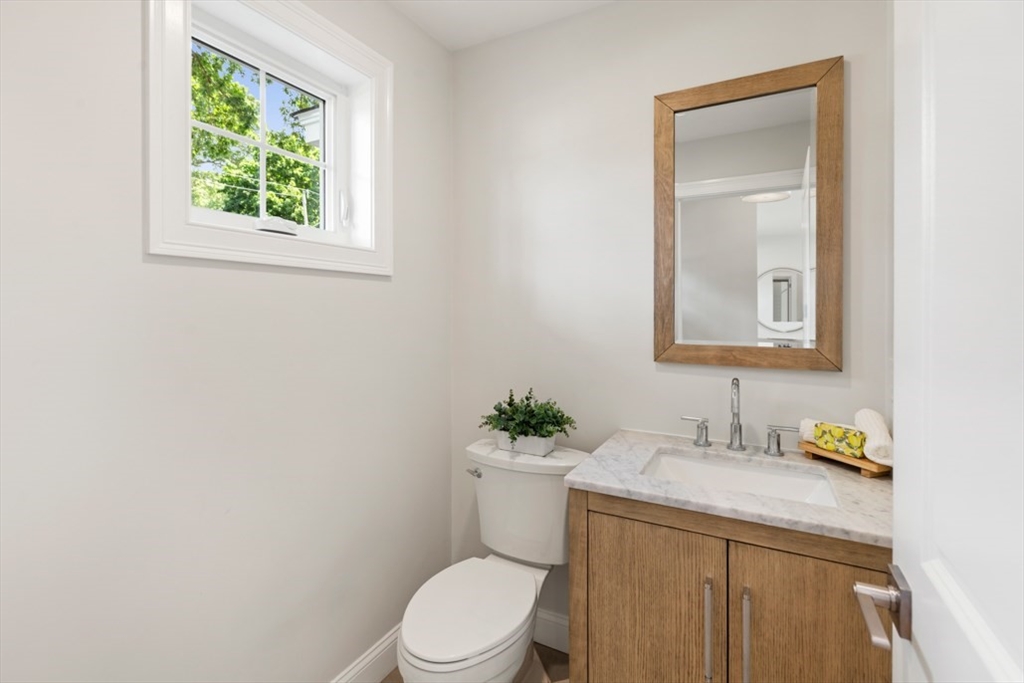 6 Longbow Road Lynnfield, MA 01940 - Photo 23 of 36