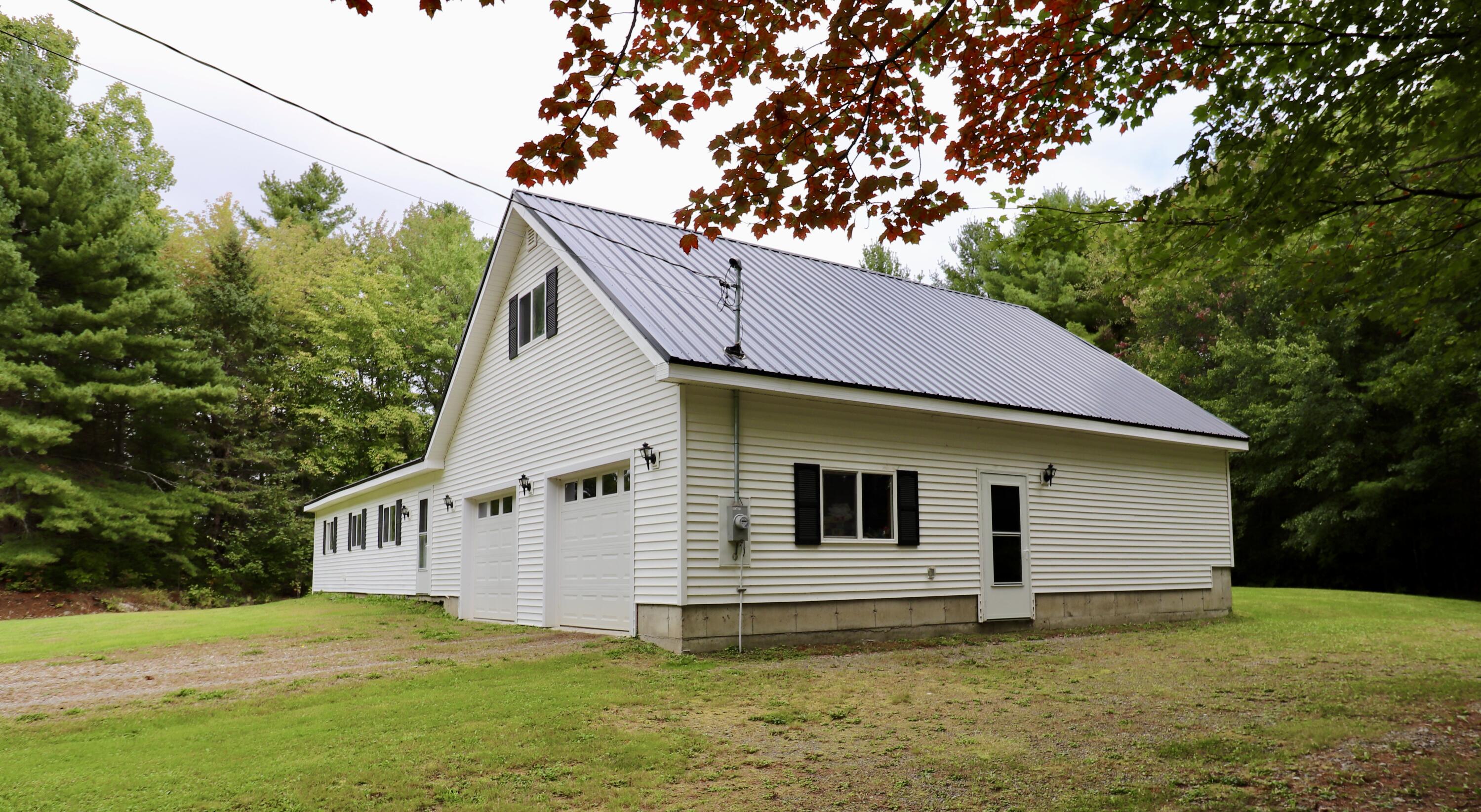 456 Main Road Charleston, ME 04422 - Photo 5 of 35 C0DDAED9-B5A1-488E-8583-4BA8FF2FD7F4_1_2