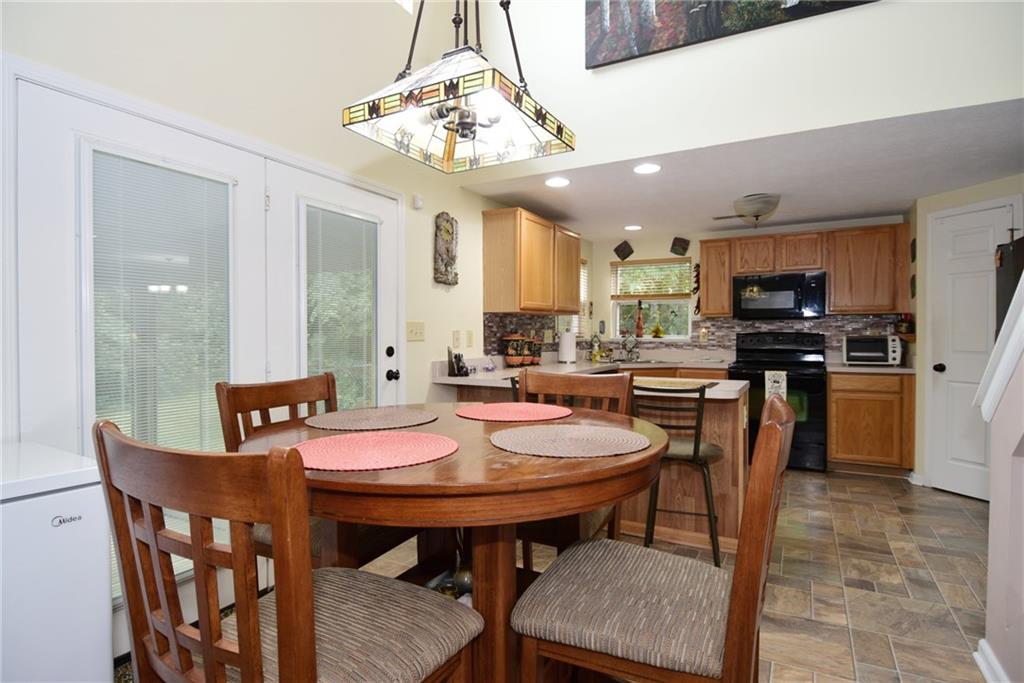 5539 Decatur Ridge Drive Indianapolis, IN 46221 - Photo 12 of 45