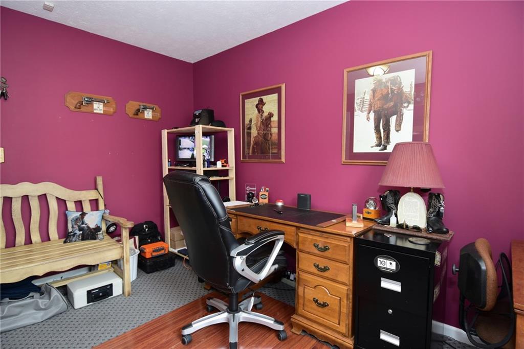 5539 Decatur Ridge Drive Indianapolis, IN 46221 - Photo 21 of 45